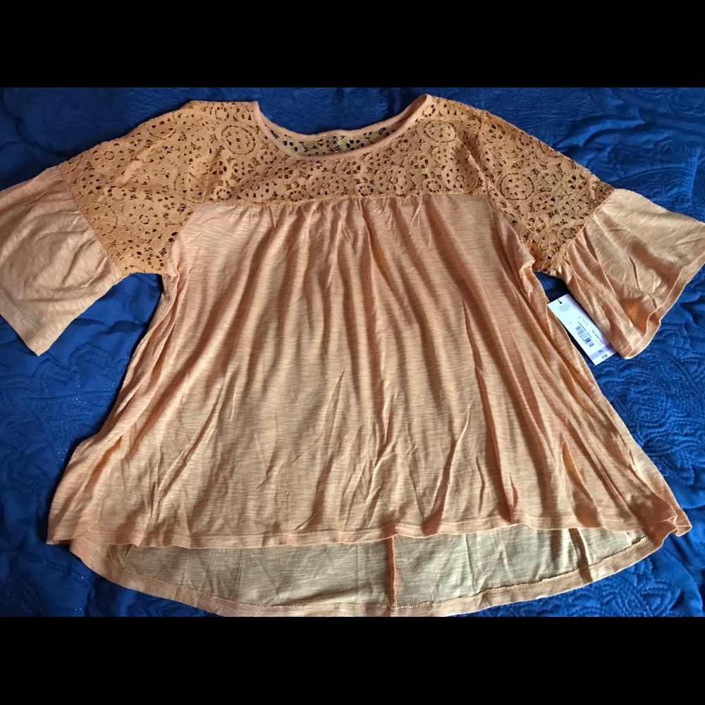 a.n.a. Bell sleeves Lace Accent Top